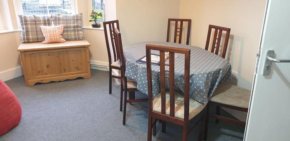Hostel Cellb Blaenau Ffestiniog Buitenkant foto
